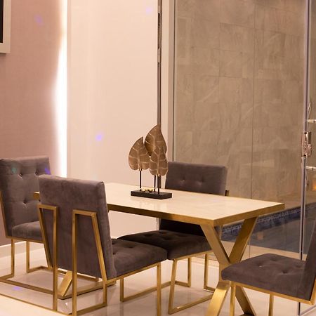 Nine Nights Chalet For Families Ahad Rafidah Luaran gambar